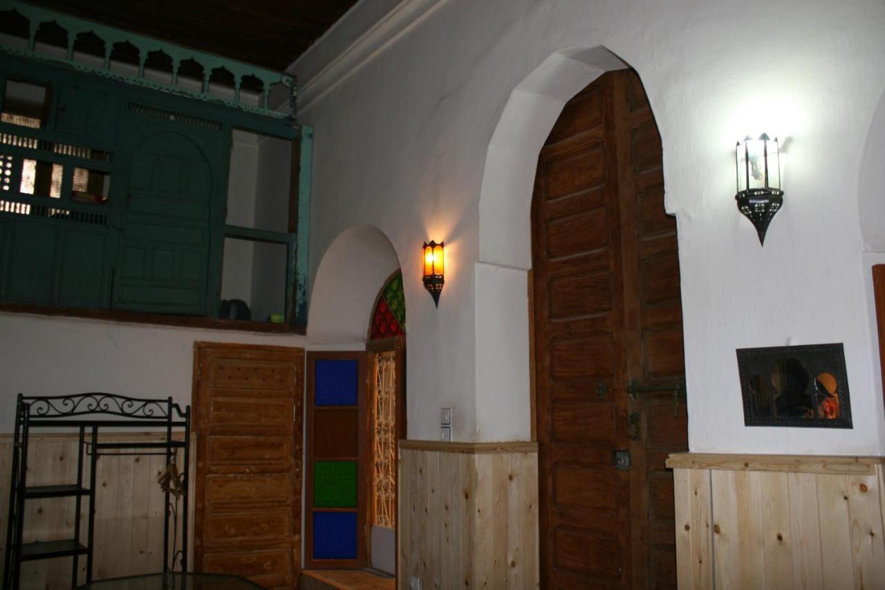 La Maison Des Lallas Hotel Sefrou Bagian luar foto