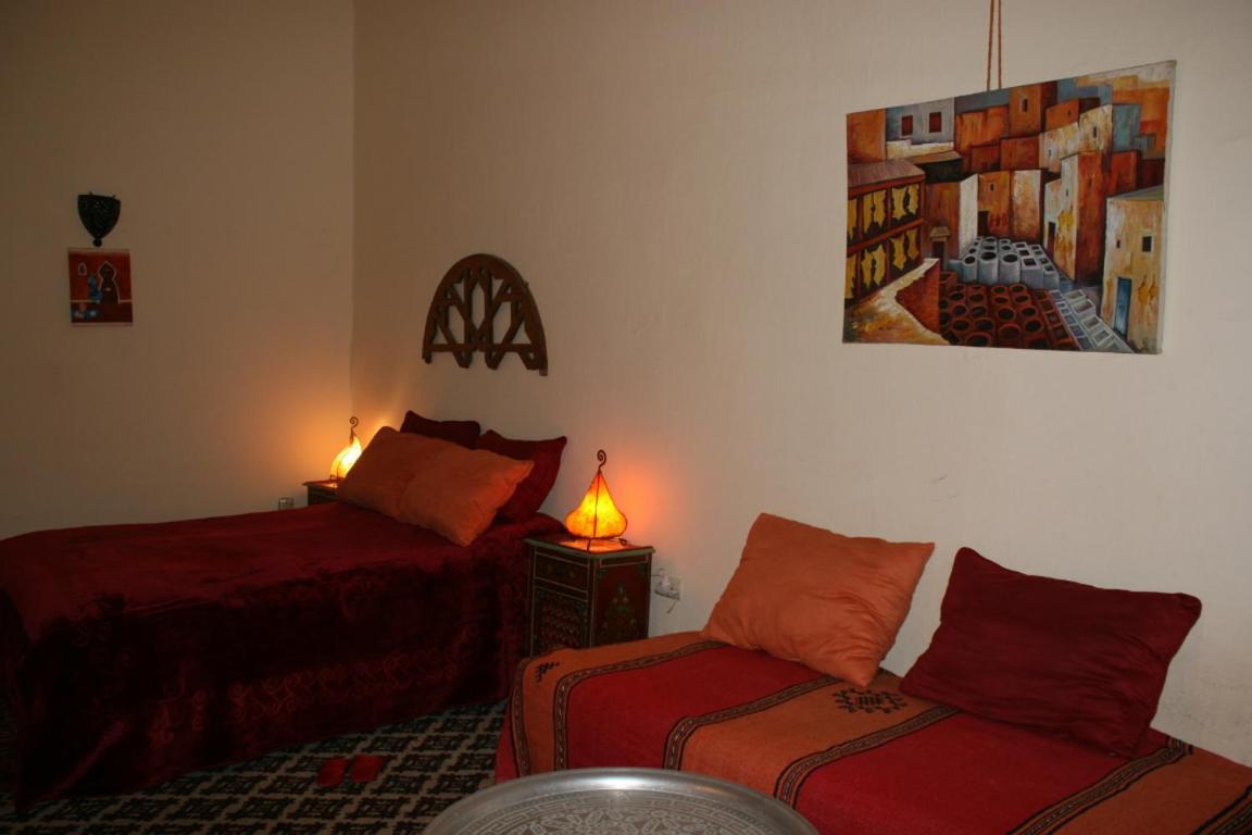 La Maison Des Lallas Hotel Sefrou Bagian luar foto
